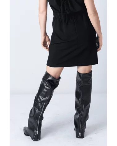 Falda Sor Juana Cruces Negra espalda Animosa Esenziashopping Zaragoza