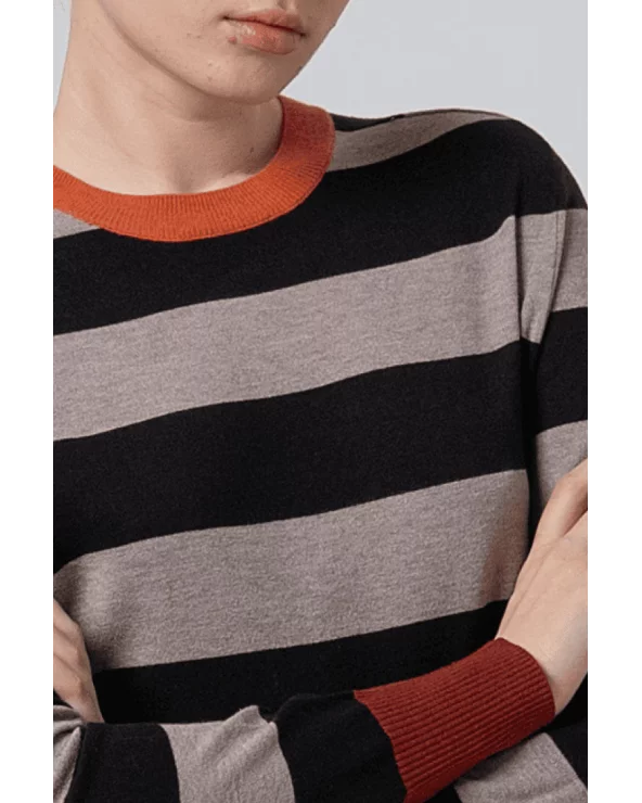 Vestido Corto Rayas Contraste Negro Surkana detalle Esenziashopping Zaragoza