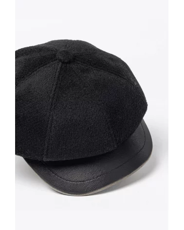 Gorra Abullonada Negra Surkana Esenziashopping Zaragoza