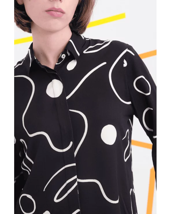 Camisa Ford Lineal Negra Béhulah detalle Esenziashopping Zaragoza