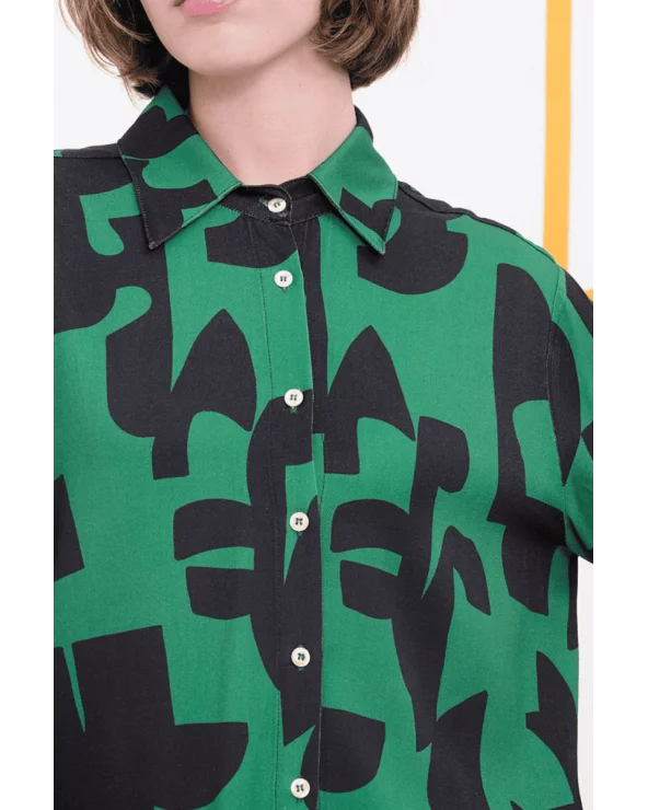 Camisa Kubrick Verde Béhulah detalle Esenziashopping Zaragoza
