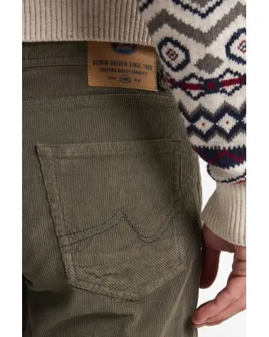 Pantalón Pana Verde Musgo Petrol Industries detalle Esenziashopping Zaragoza