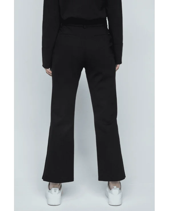 Pantalón Experience Crop Negro Merletti espalda Esenziashopping Zaragoza