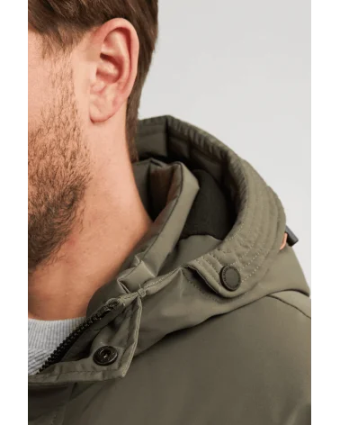 Abrigo Parka Verde Militar Petrol Industries detalle Esenziashopping Zaragoza