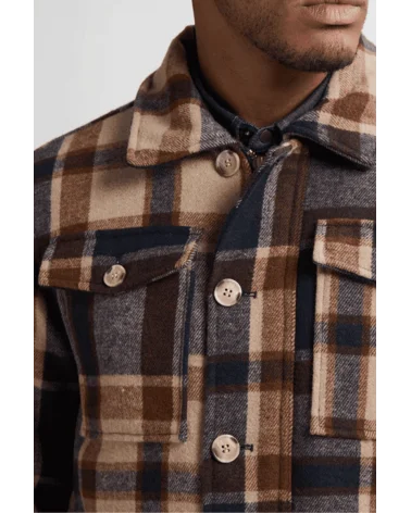 Chaqueta Cuadros Minessota Marrón Petrol Industries detalle Esenziashopping Zaragoza