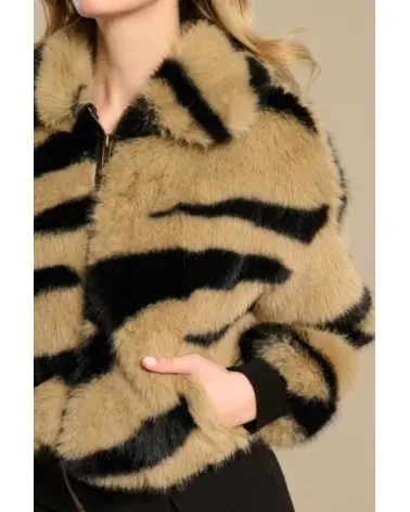 Abrigo Dania Minueto detalle Esenziashopping Zaragoza