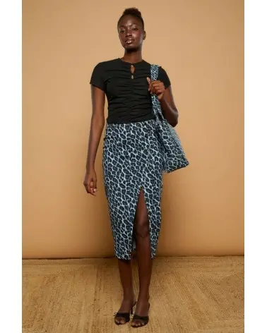 Falda Fura Minueto total look Esenziashopping Zaragoza