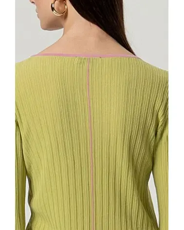 Jersey Escote Barco Oliva Claro Surkana detalle Esenziashopping Zaragoza