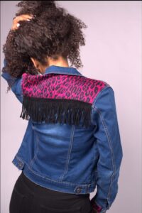 cazadora-vaquera-moda-sostenible-esenzia-shopping